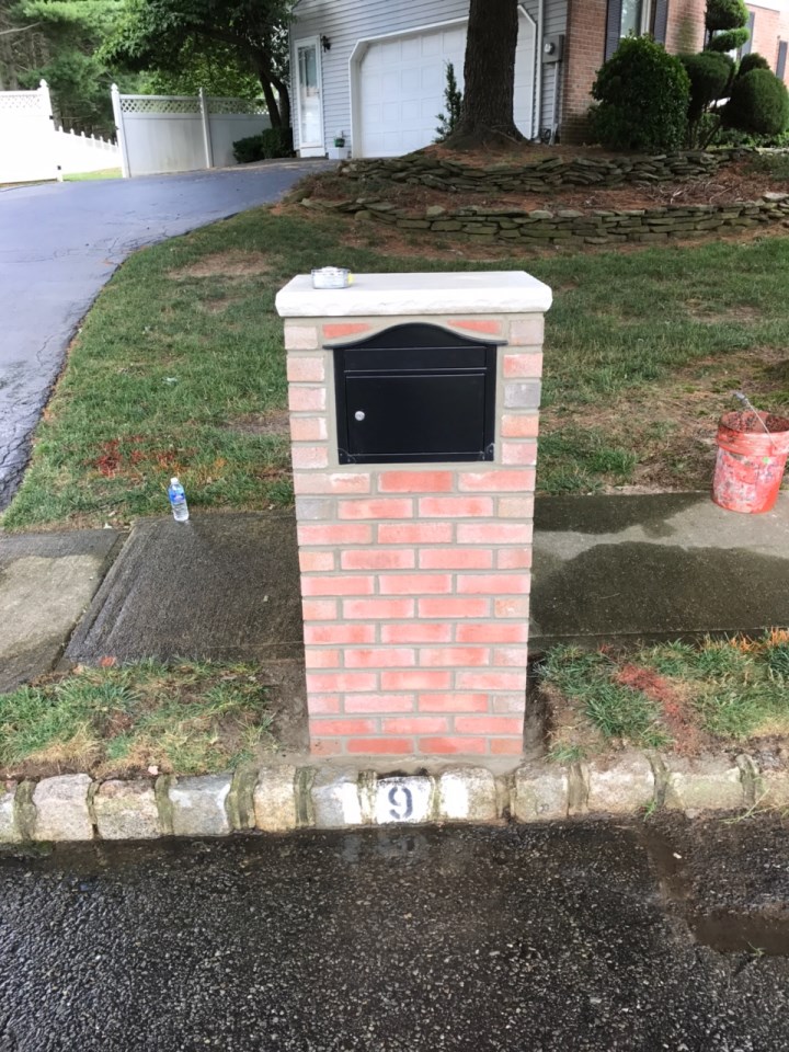 after-brick-mailbox - Thunder Road Masonry